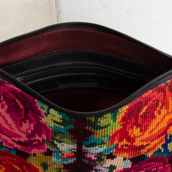 Caya Crossbody Clutch #0125 - Image 4