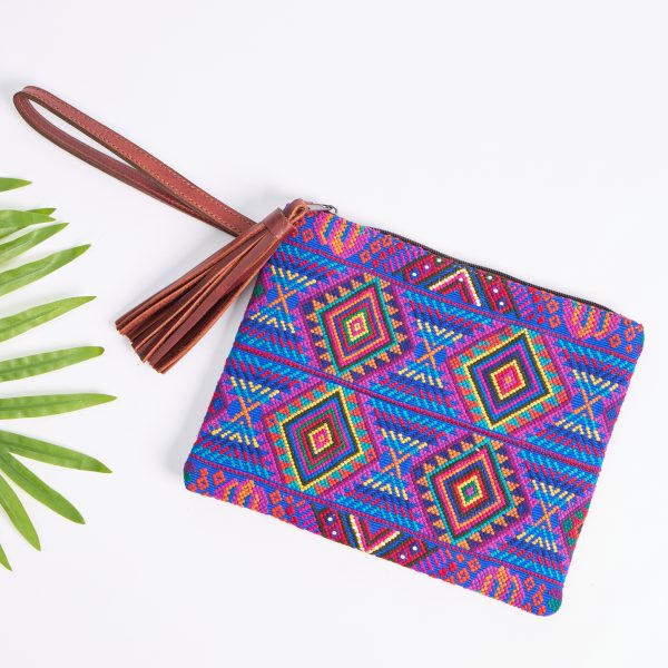 Caya Clutch Medium #0184