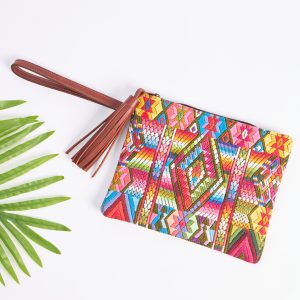 Caya Clutch Medium #0183